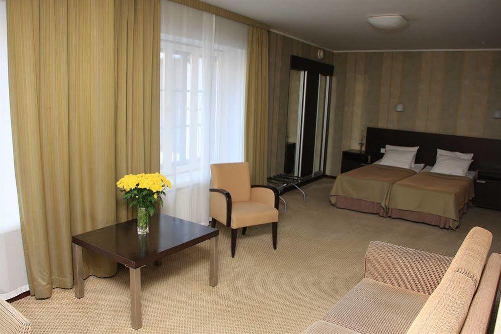 Hestia Hotel Maestro Old Town Tallin Exterior foto